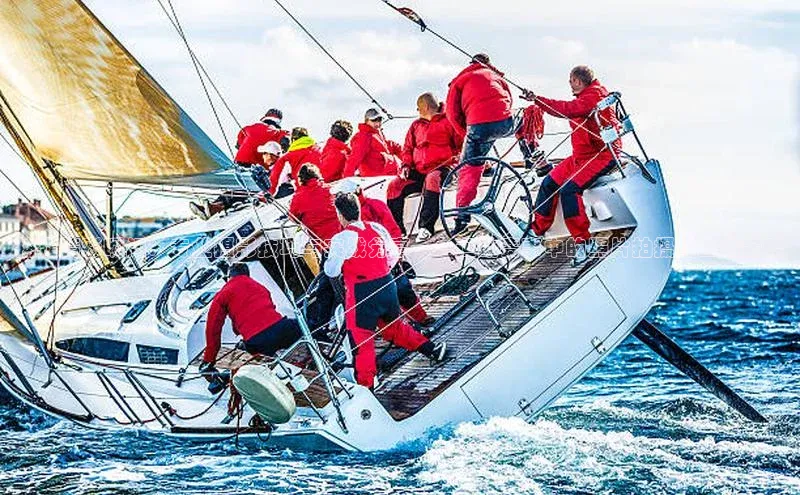 捕捉精彩瞬间：专业摄影技巧与实战分享——运动赛事中的照片拍摄与上传策略